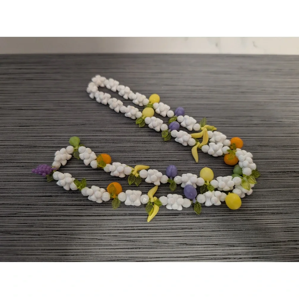 Vintage‎ Style Fruit Salad Plastic Bead Necklace White Popcorn Grapes Bananas